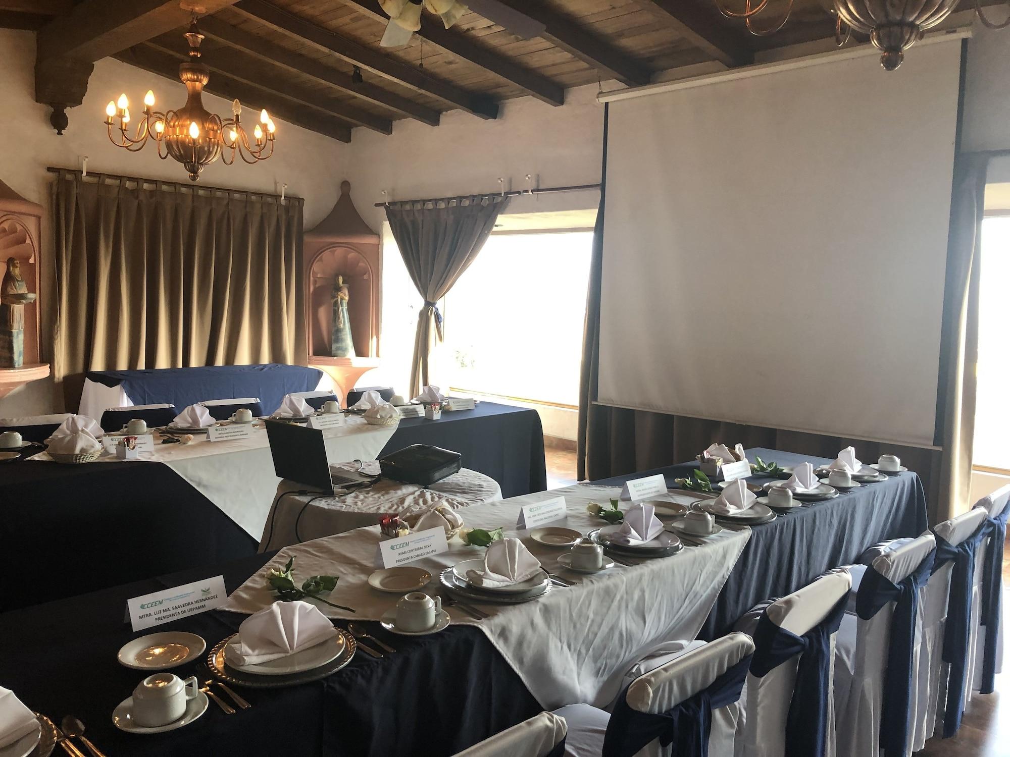 Sala de Reuniones Villa San Jose Hotel and Suites
