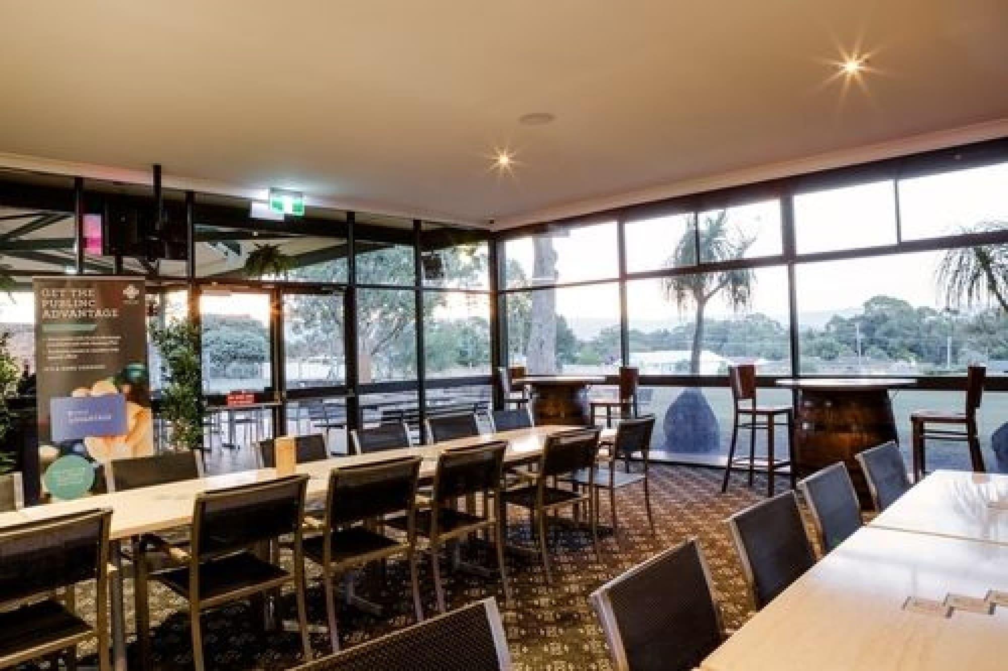 Restaurant Lakeview Hotel Motel