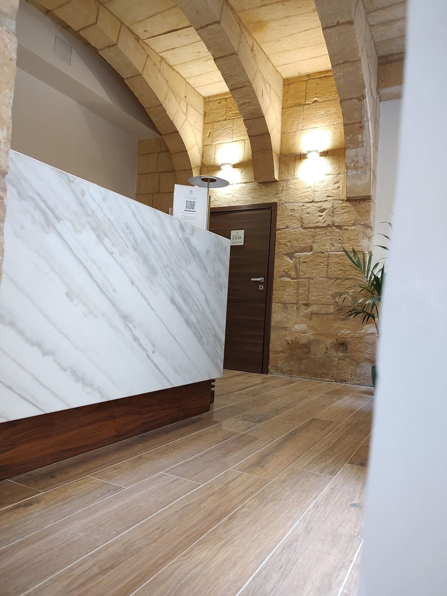 Vista Lobby Mulberry Suites
