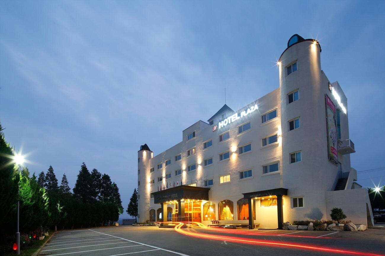Varios Anmyeon Plaza Hotel