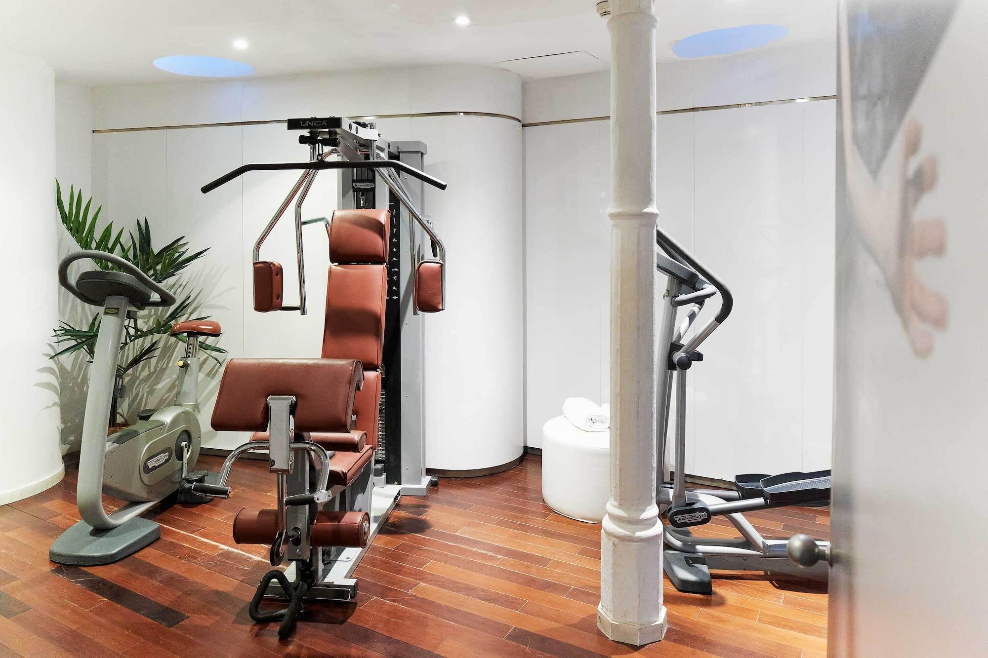 Gimnasio Chic & Basic Born Boutique Hotel