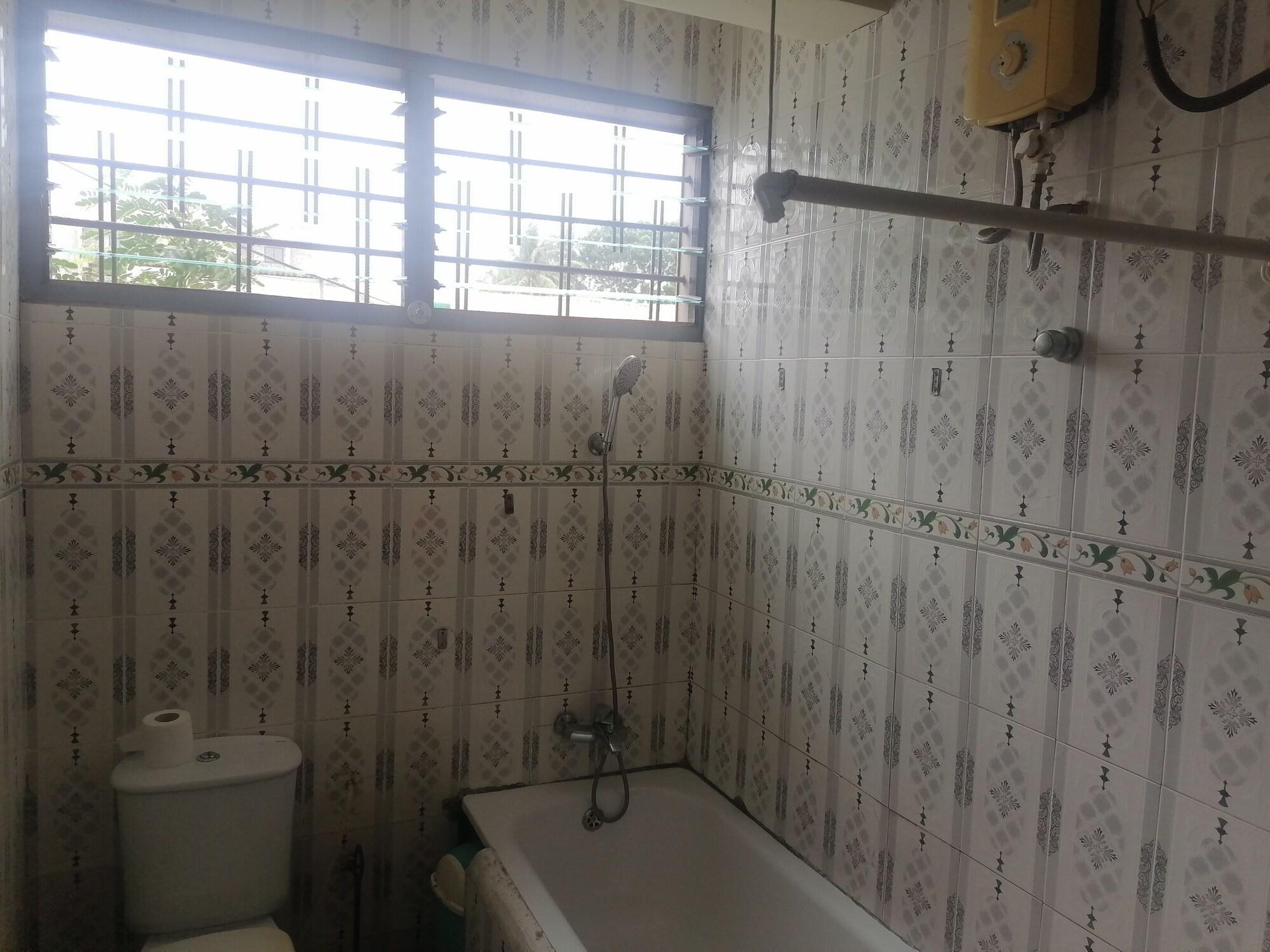 Equipamiento de Habitación Larjoe guesthouse