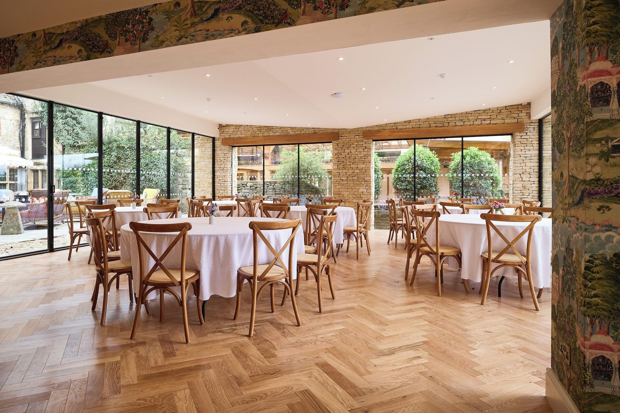 Sala de Reuniones The Old Bell Hotel