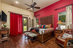 Alquiler Vacacional - Fantastic home on 18 acres! Perfect for family getaways and corporate retreats.