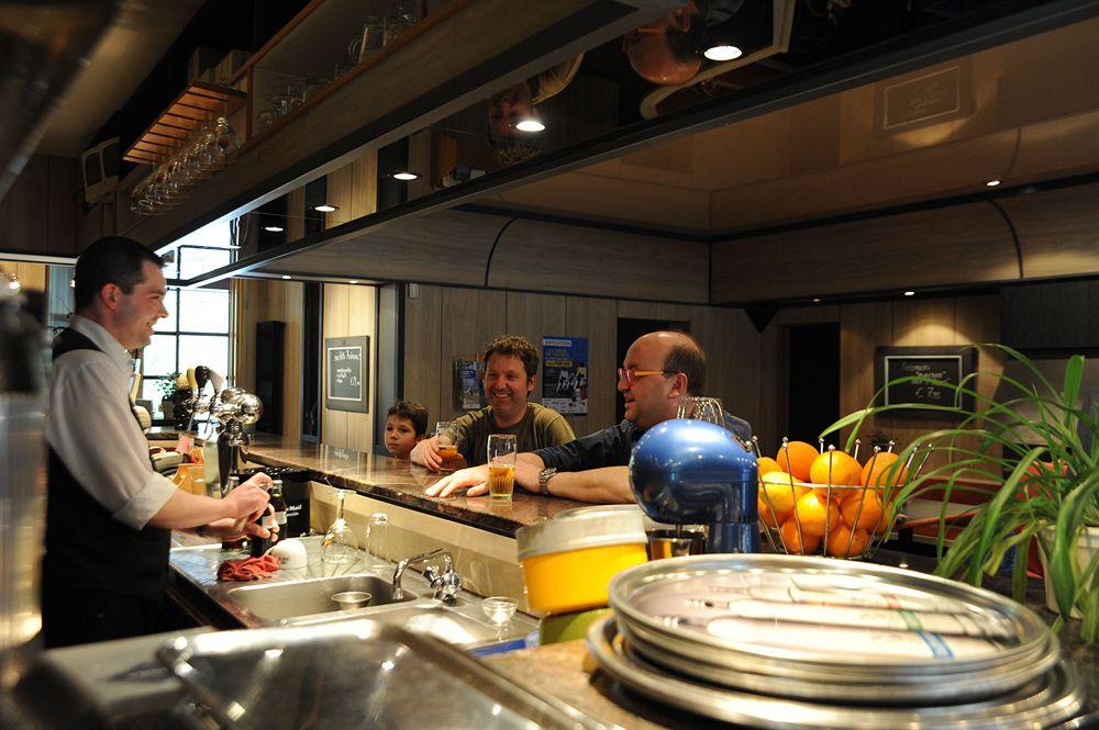 Bar/Salón Le Val D'Arimont Resort