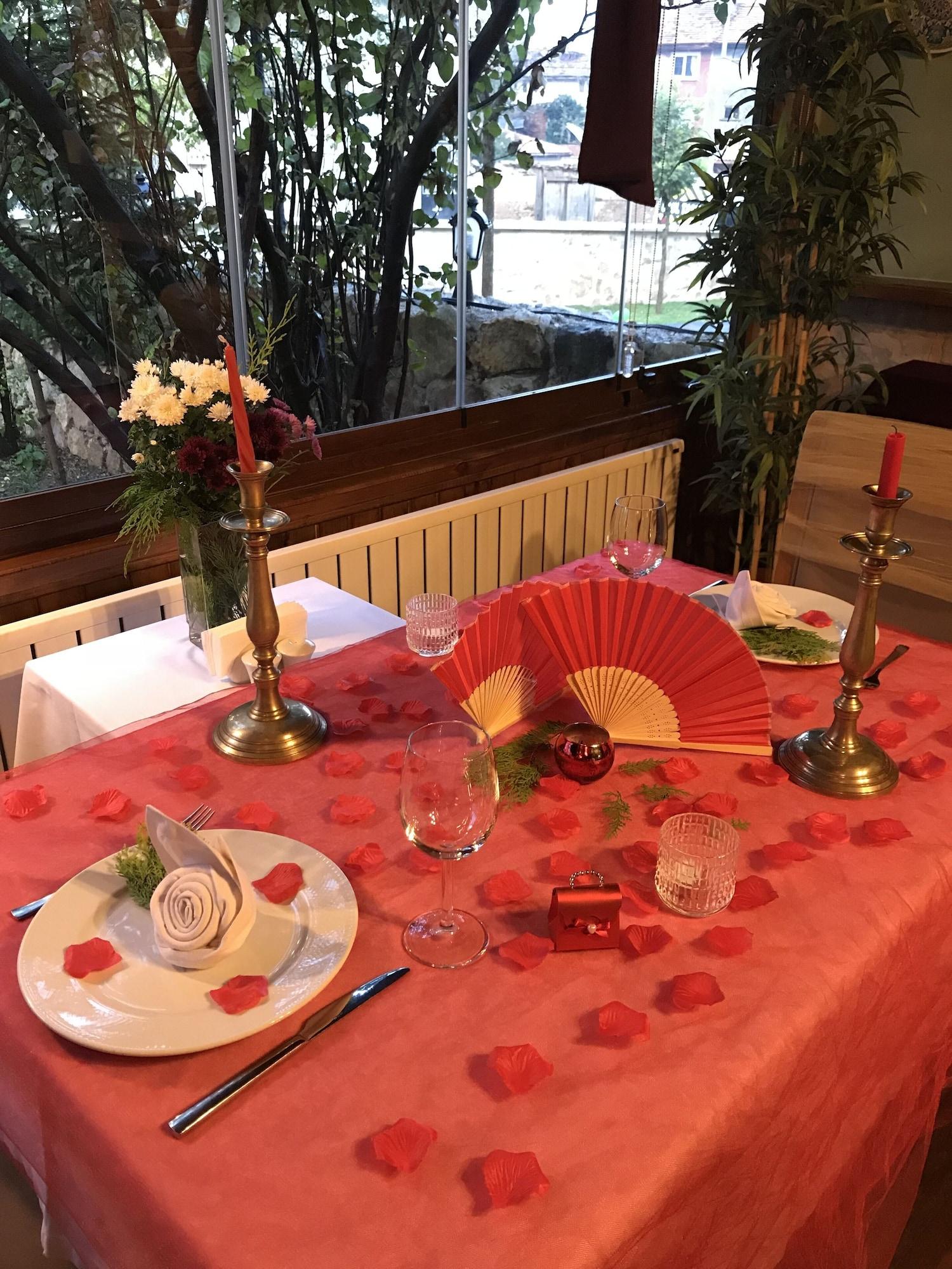Restaurant Ugurlu Konaklari