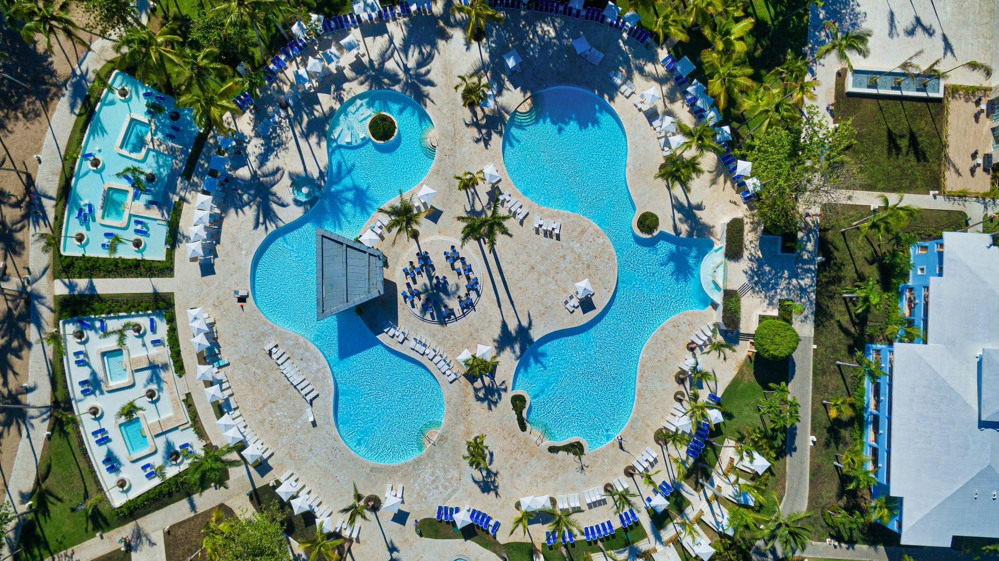 Vista Exterior Senator Puerto Plata