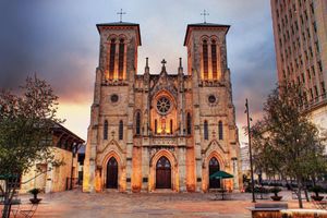 Actividad - San Antonio: Recorrido de un día completo por la gran ciudad histórica