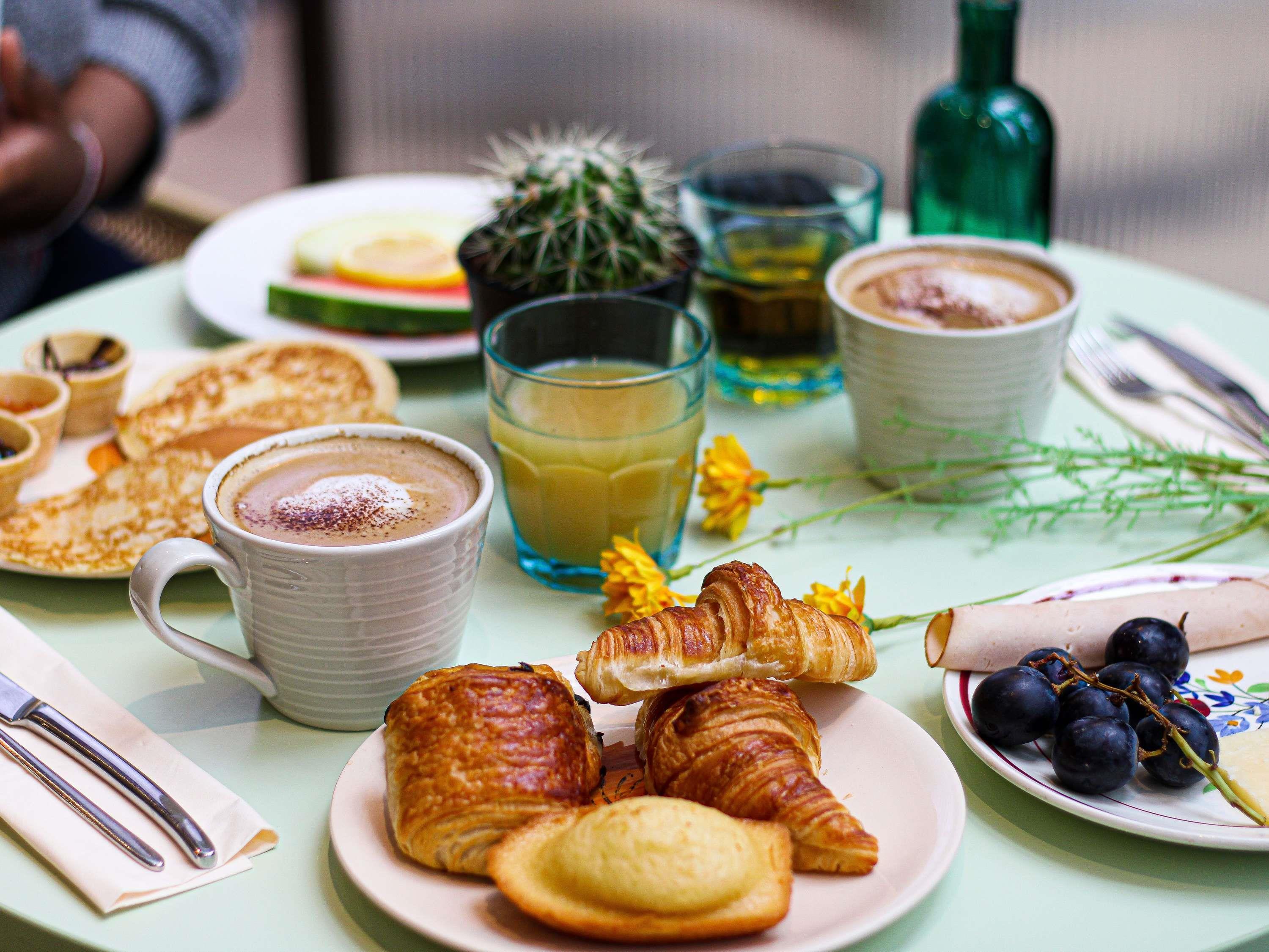 Vista Exterior ibis Styles Évry Cathédrale