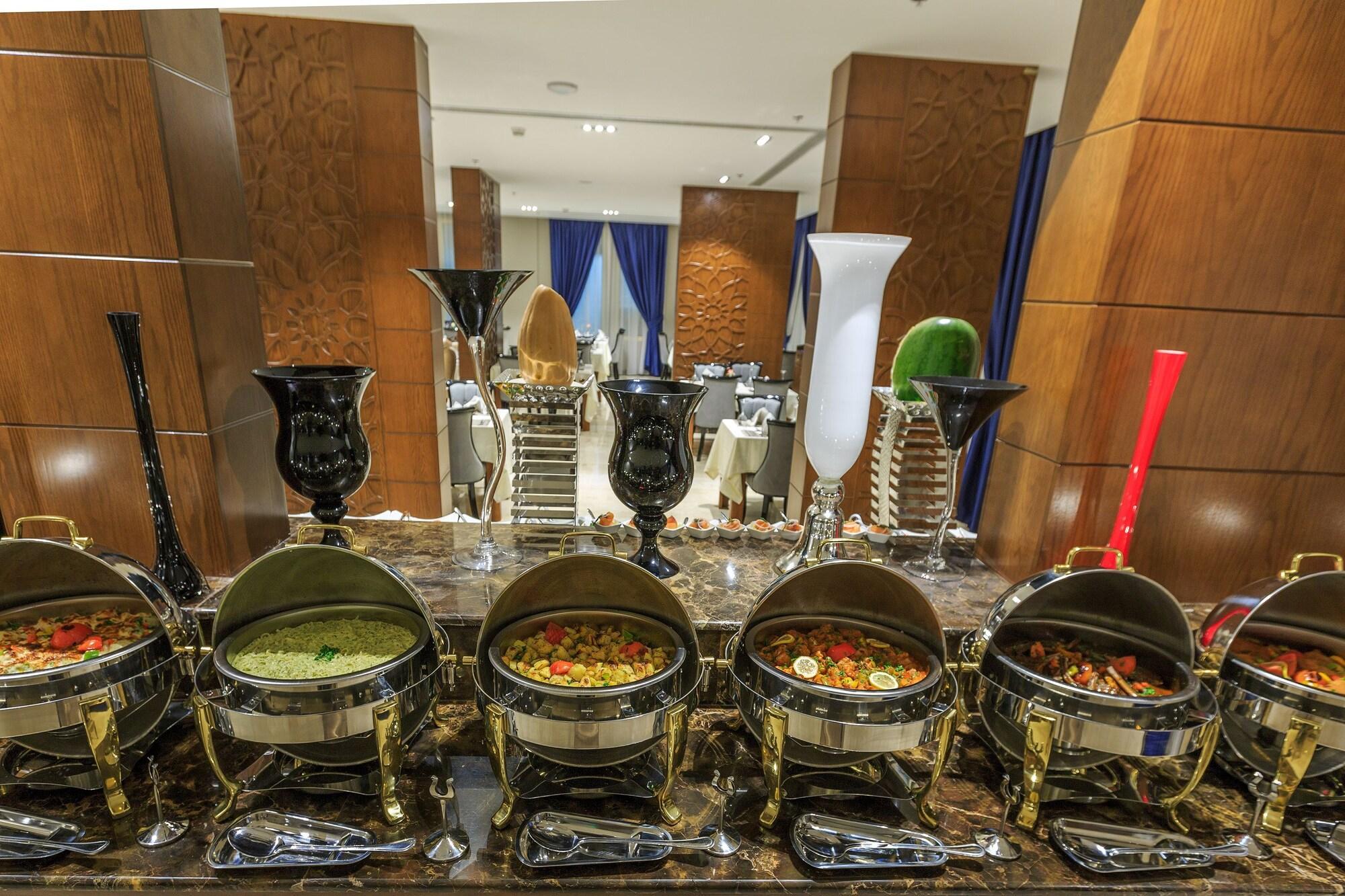 Restaurant Swiss In Tabuk