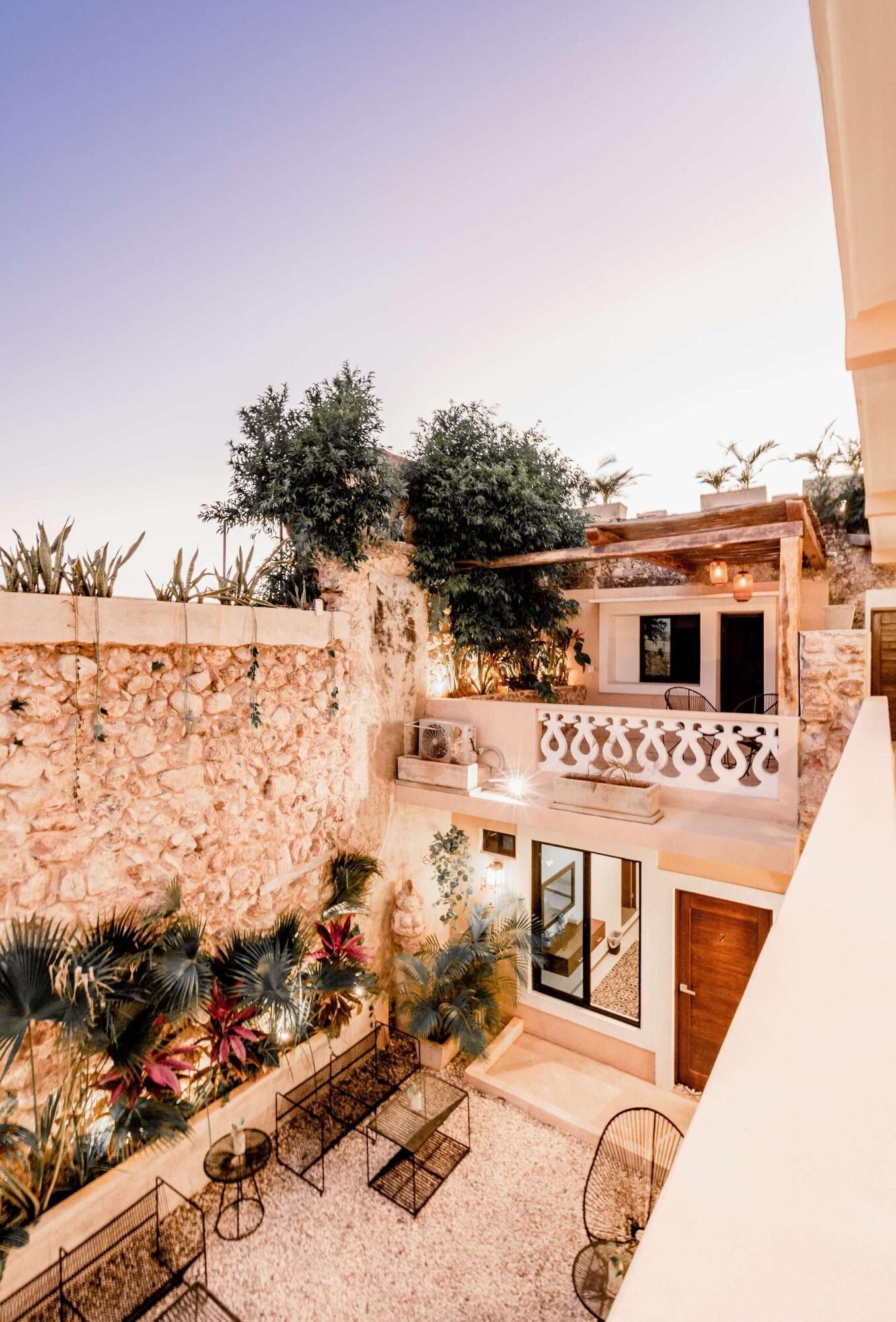 Vista Exterior Hotel Colonial Zaci By Guruhotel