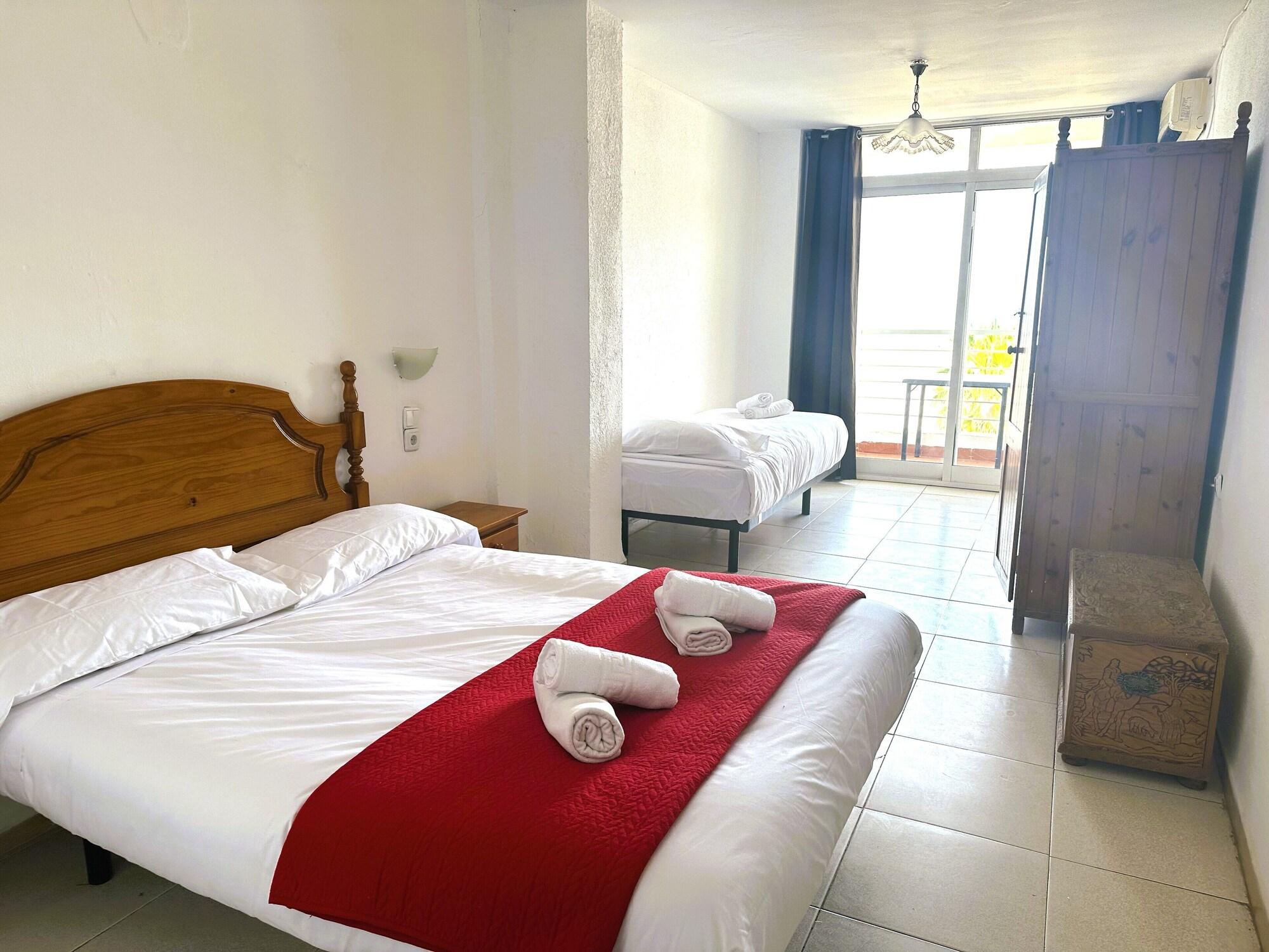 Varios Barraca Suites