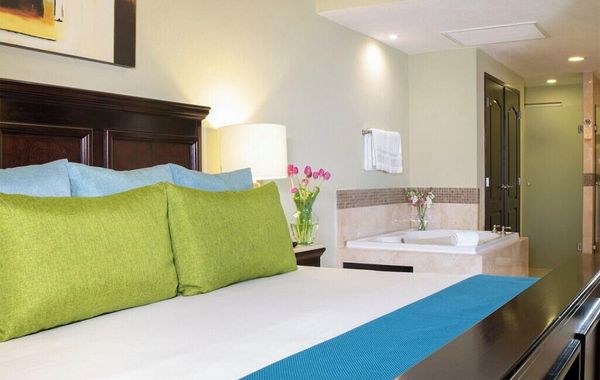 Beach Resort in Cancun - 1 Bedroom - Hoteles con jacuzzi en Playa Mujeres, México