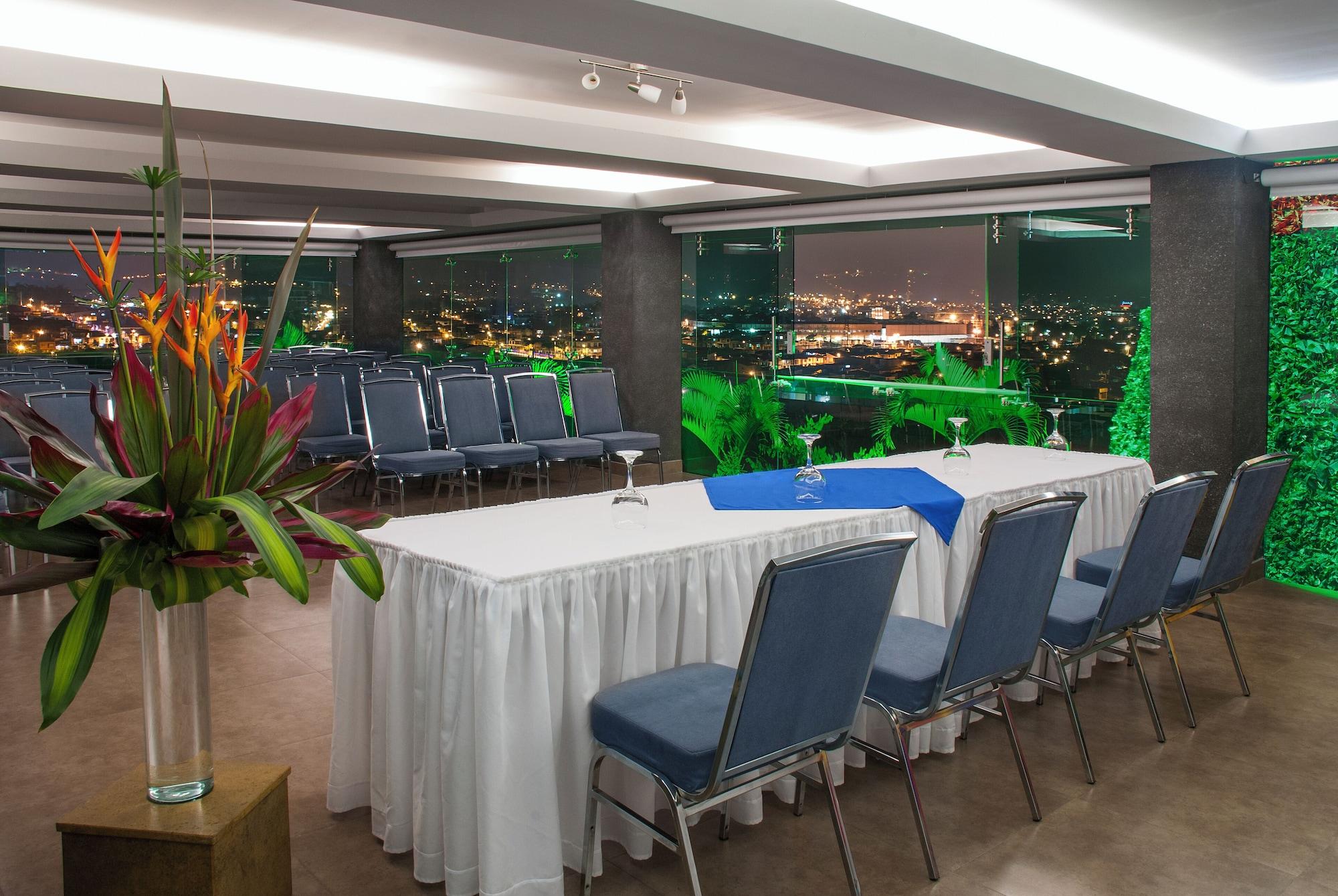 Sala de Reuniones Hotel Tangara