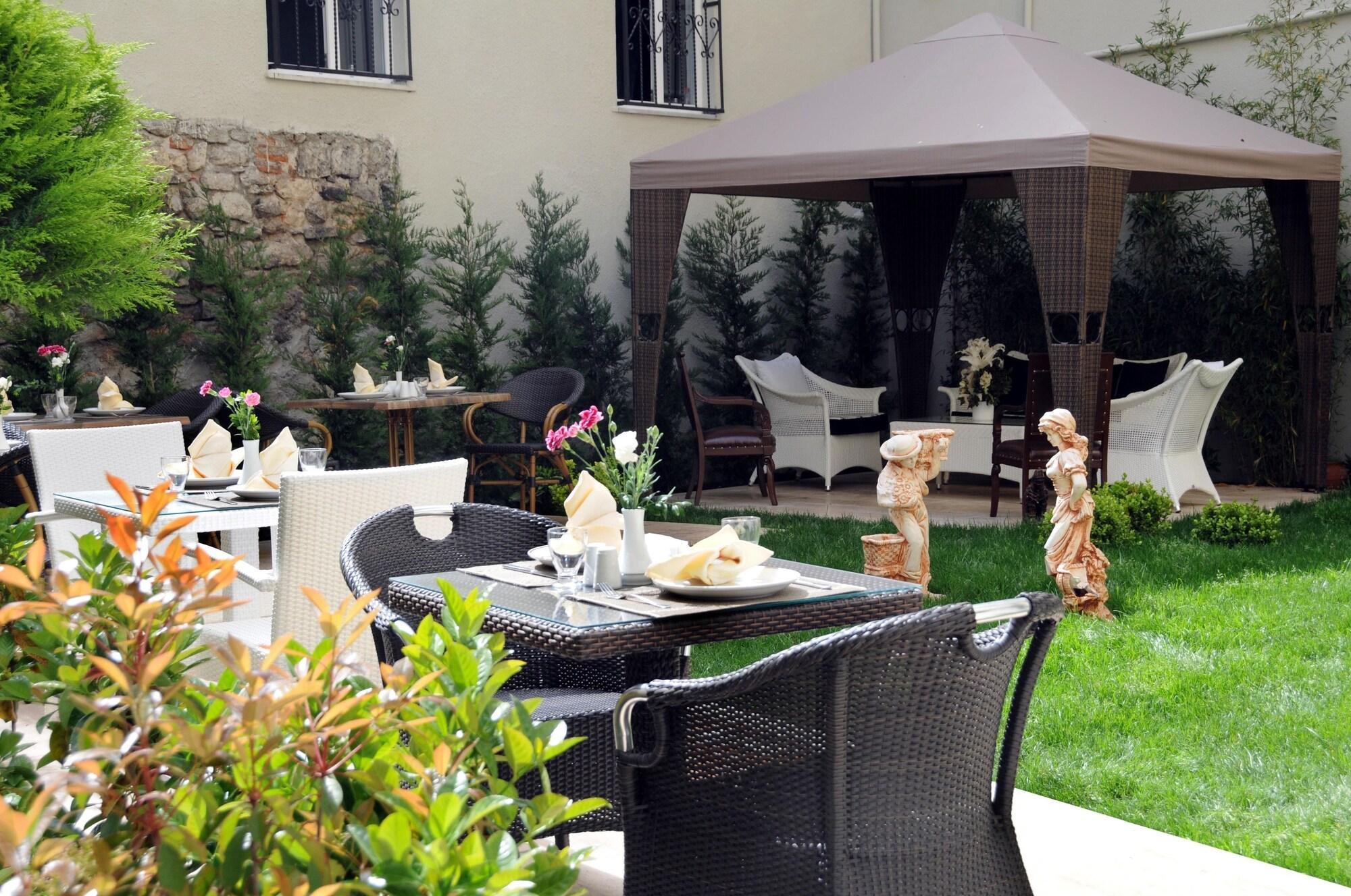 Restaurant Sarnic Premier Hotel