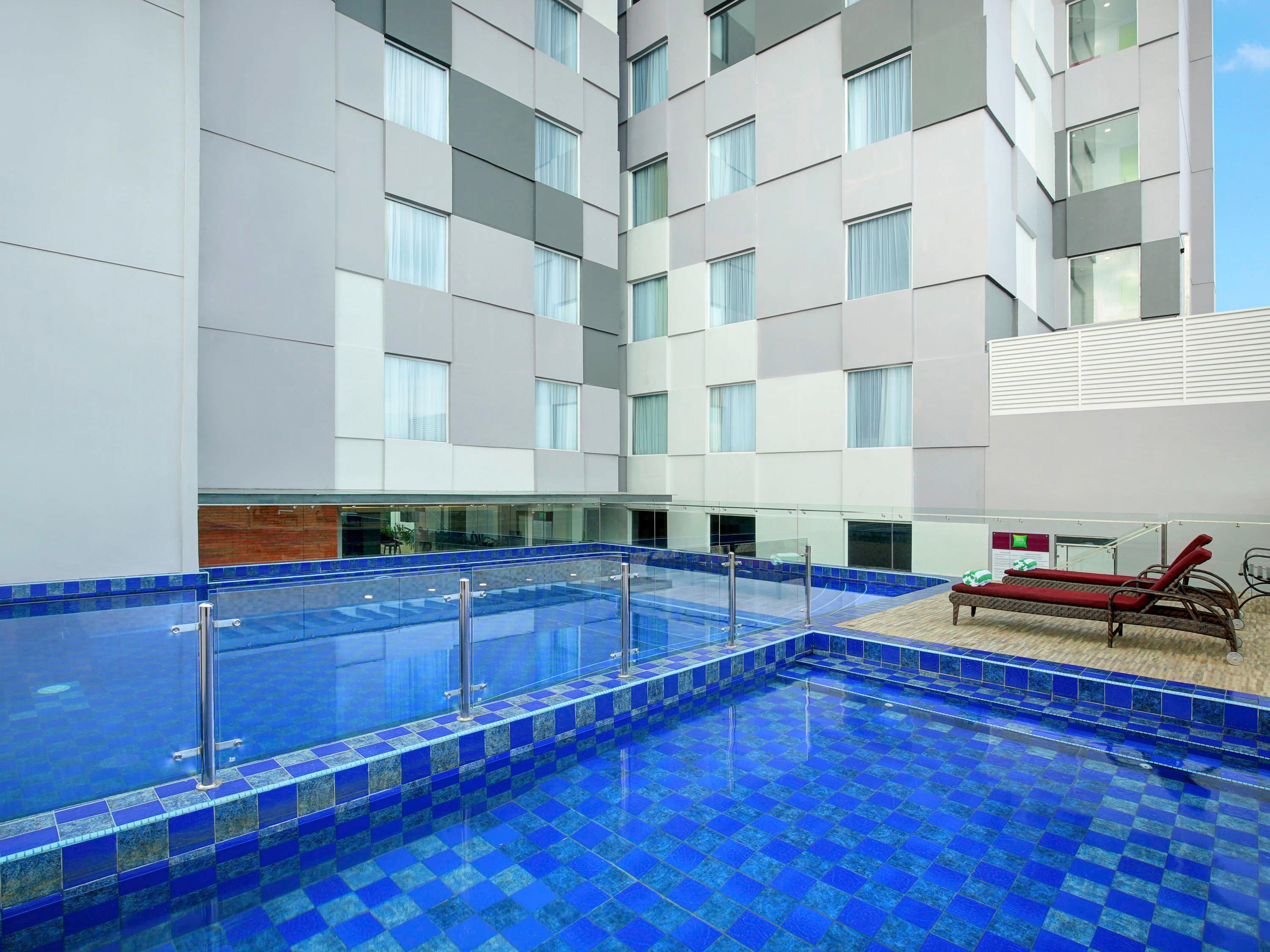 Instalaciones Recreativas ibis Styles Makassar Sam Ratulangi