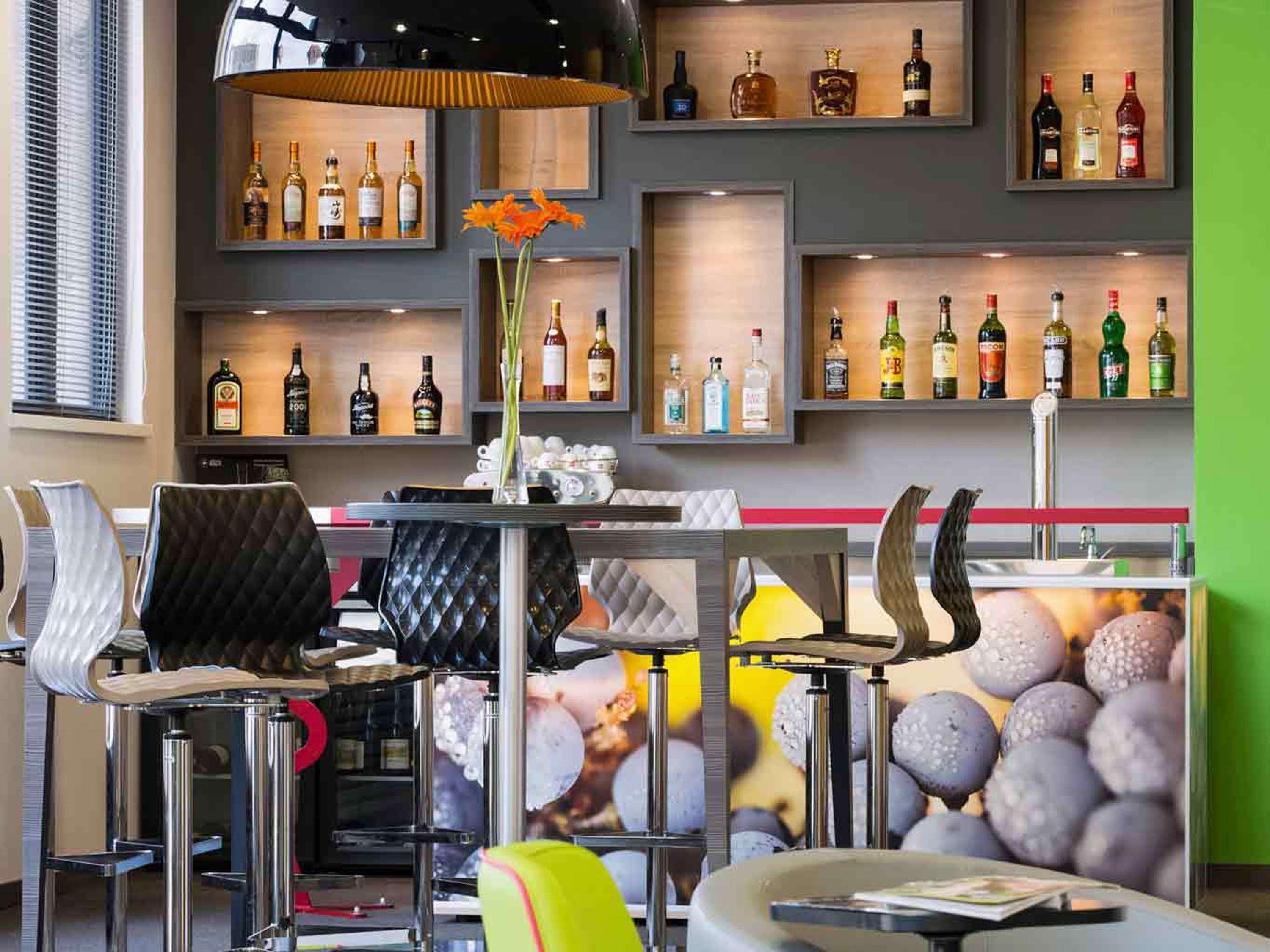 Bar/Salón ibis Styles Strasbourg Centre Petite France