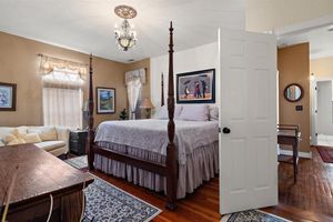 Alquiler Temporario - Tara House — Historic Charm, Executive Comfort, Minutes from Downtown