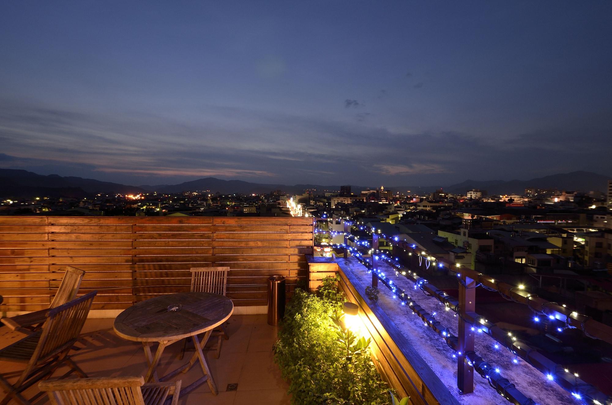 Restaurant Hotel Modern Puli