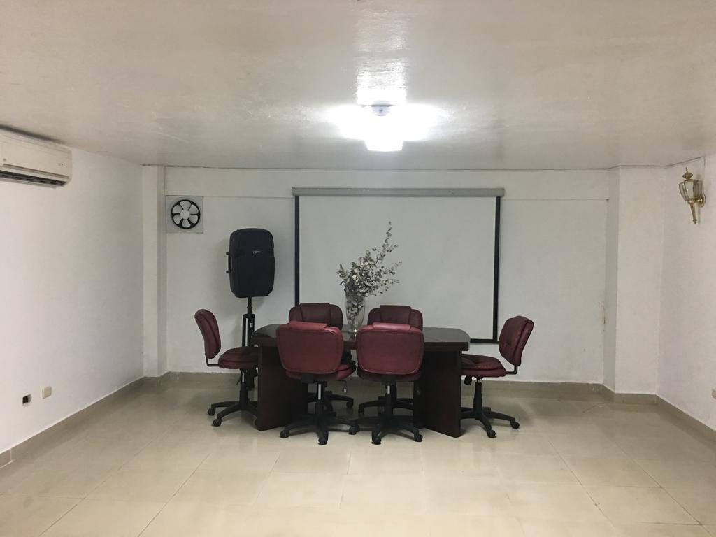 Centro de Negocios Luis V