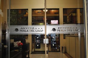 Hospedagens - Hotel Perla del Lago