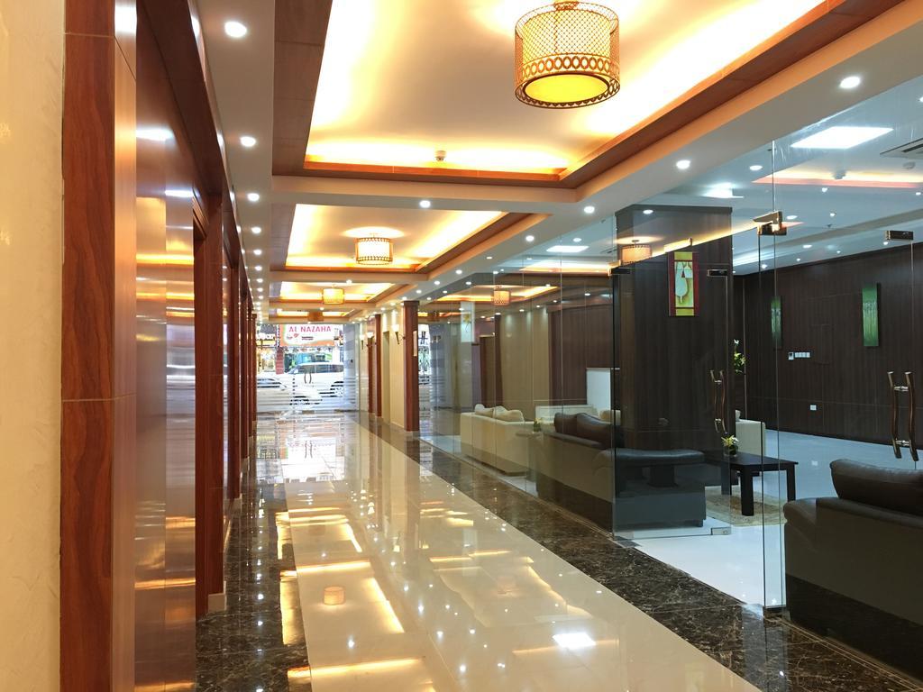 Vista Lobby Royal Tulip Hotel ex Al Farej