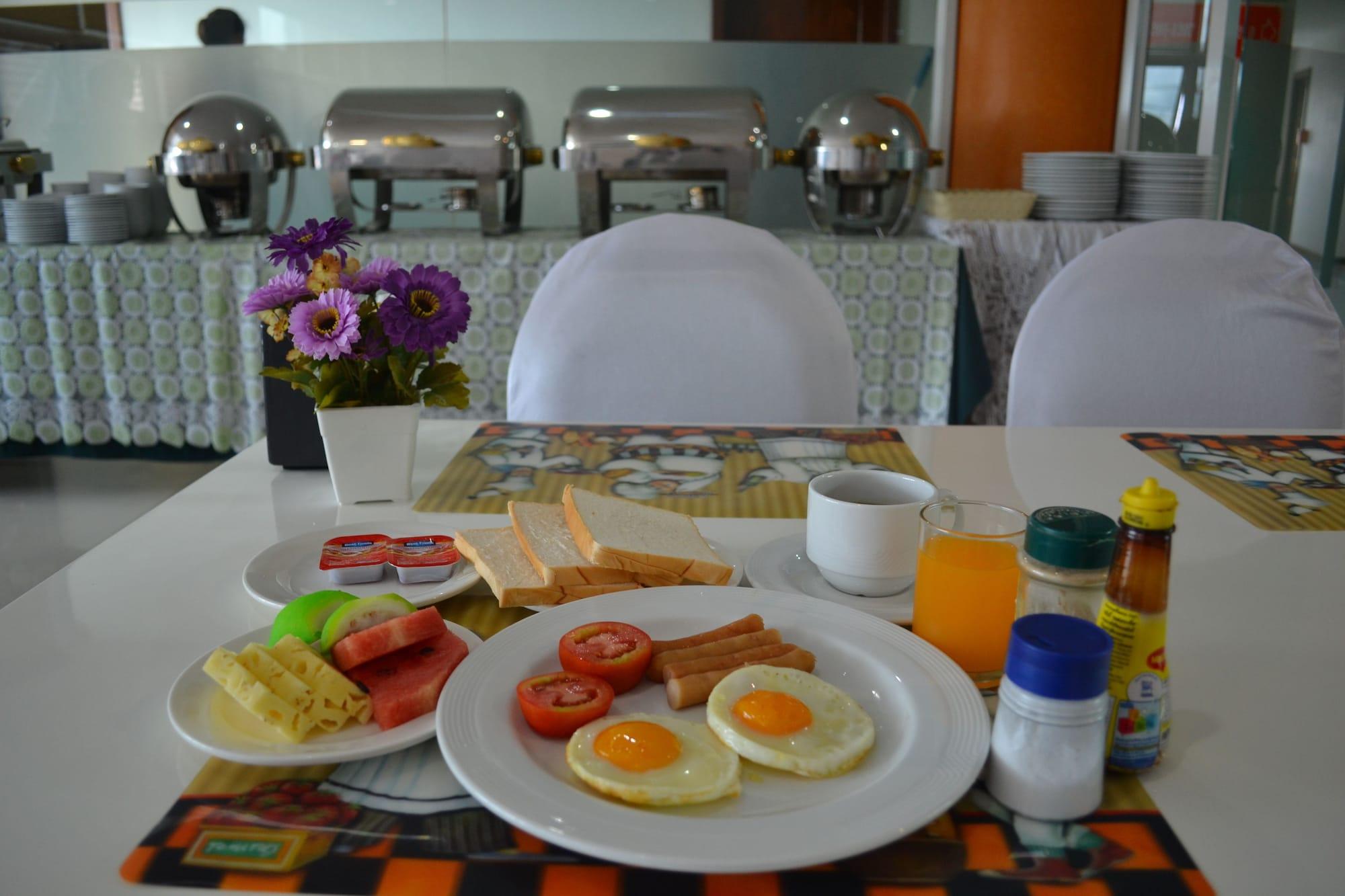 Restaurant Amnauysuk Hotel