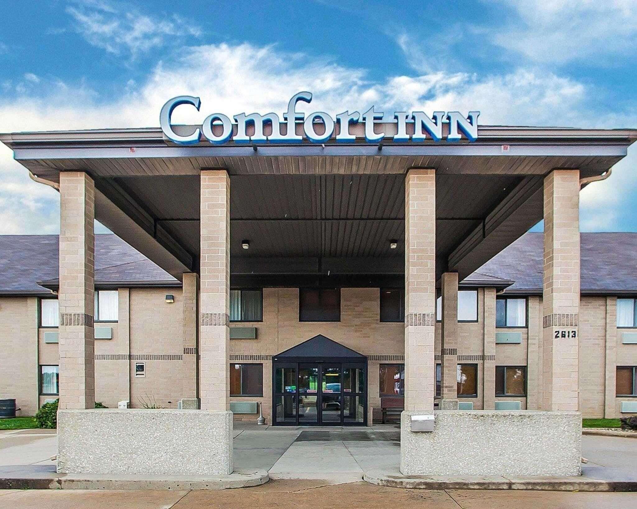 Vista Exterior Comfort Inn Marshalltown South