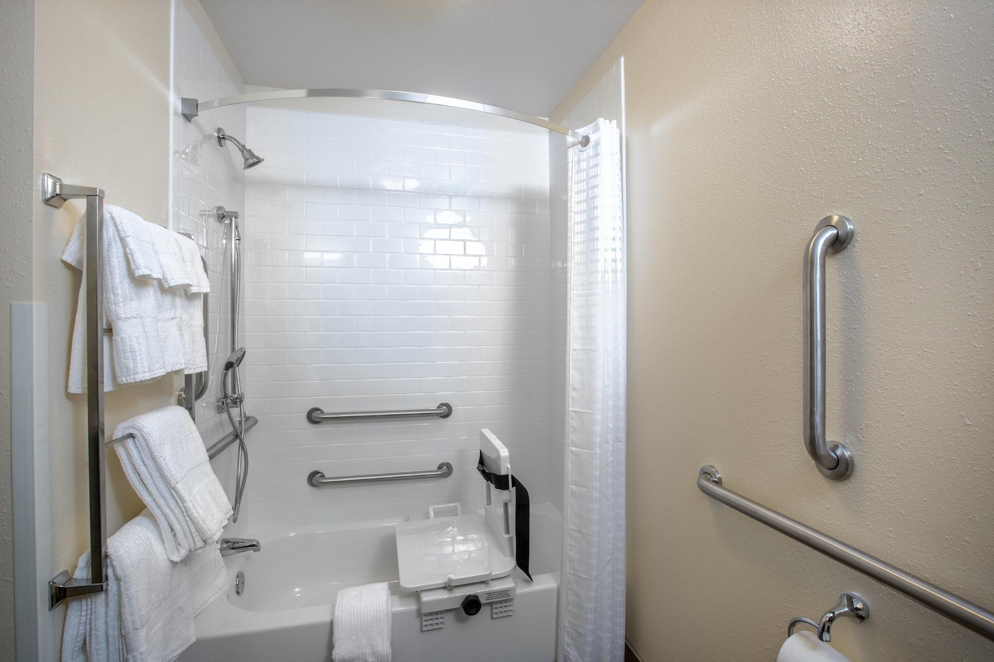 Equipamiento de Habitación Candlewood Suites Omaha - Millard Area by IHG