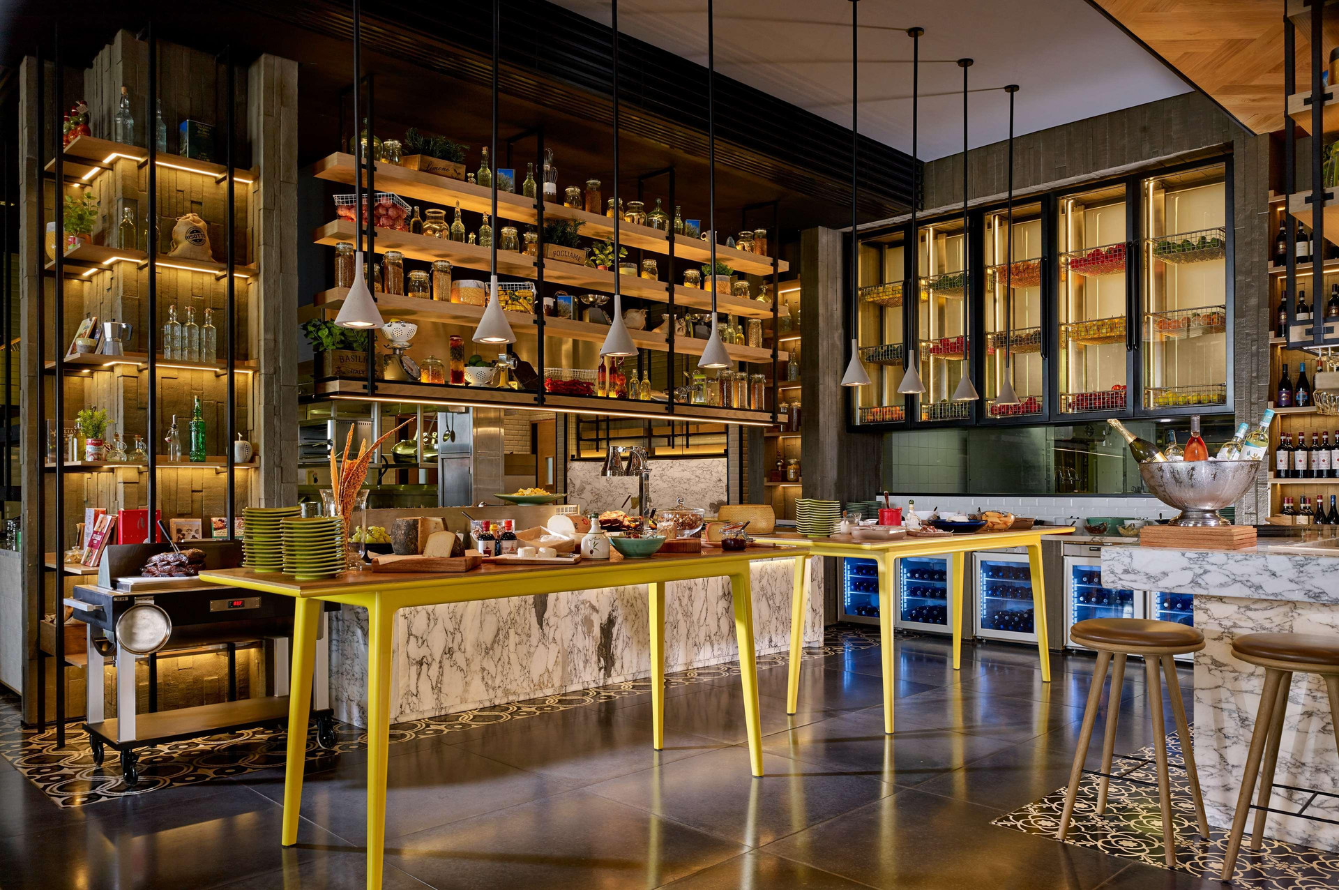 Restaurant Grand Hyatt Abu Dhabi Hotel And Residences Emirates Pearl