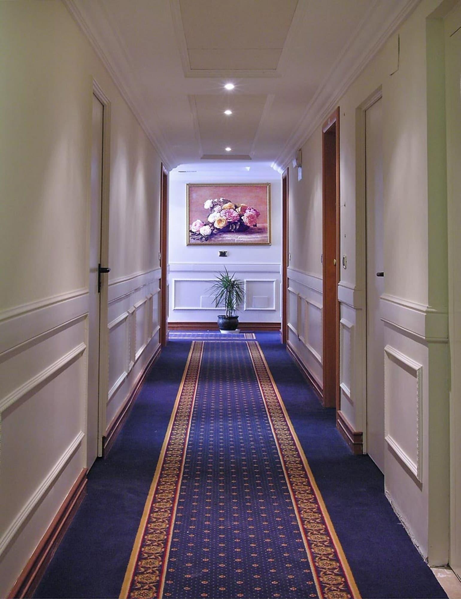 Varios Pinewood Hotel Rome