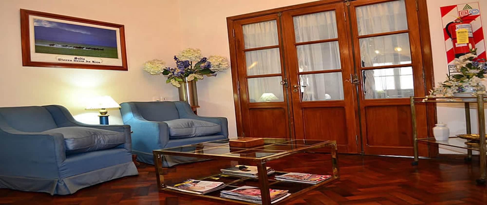 Vista Lobby El Cerrito Hostal