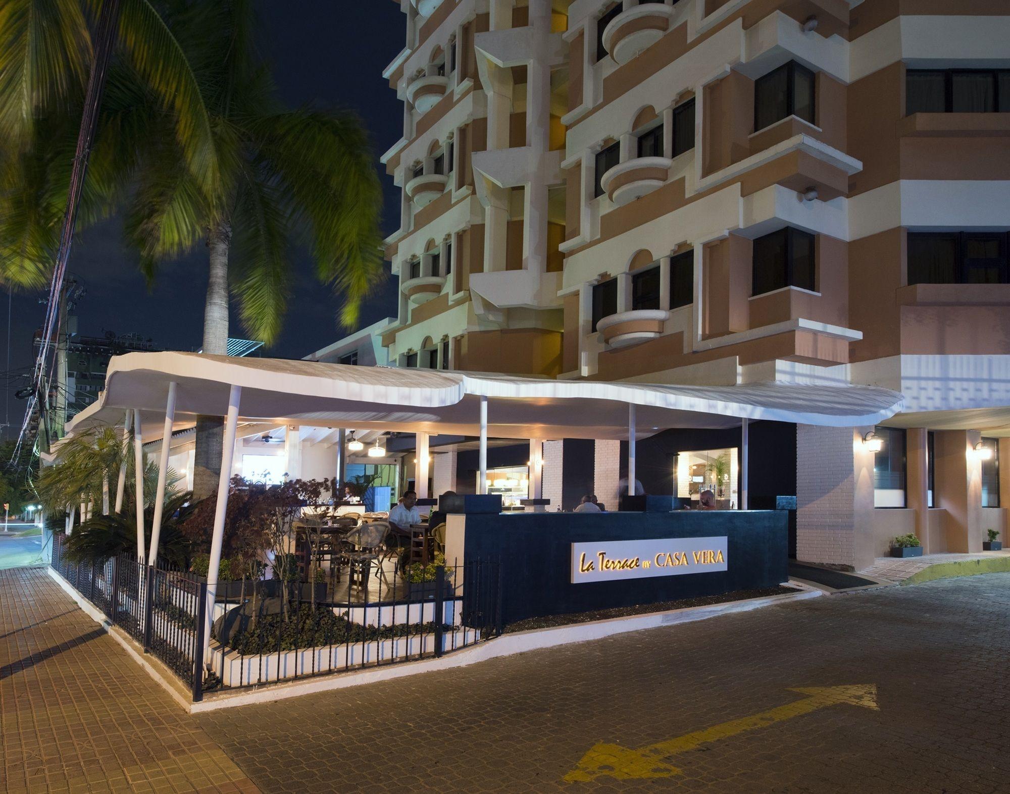 Vista Exterior BQ Santo Domingo by BQ Hotels