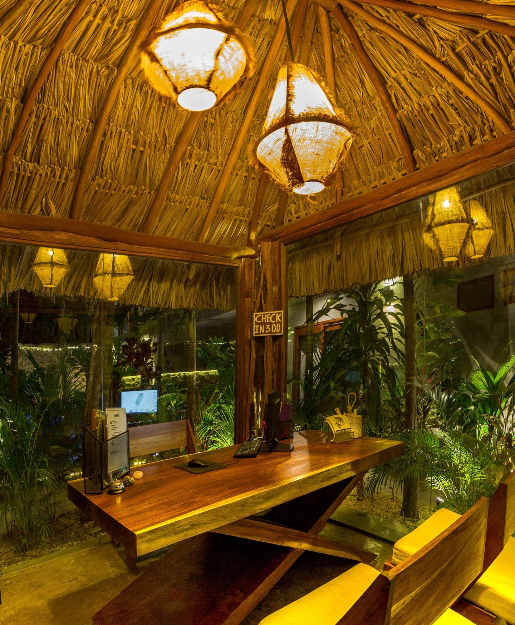 Vista Lobby Solera Tulum with Pool