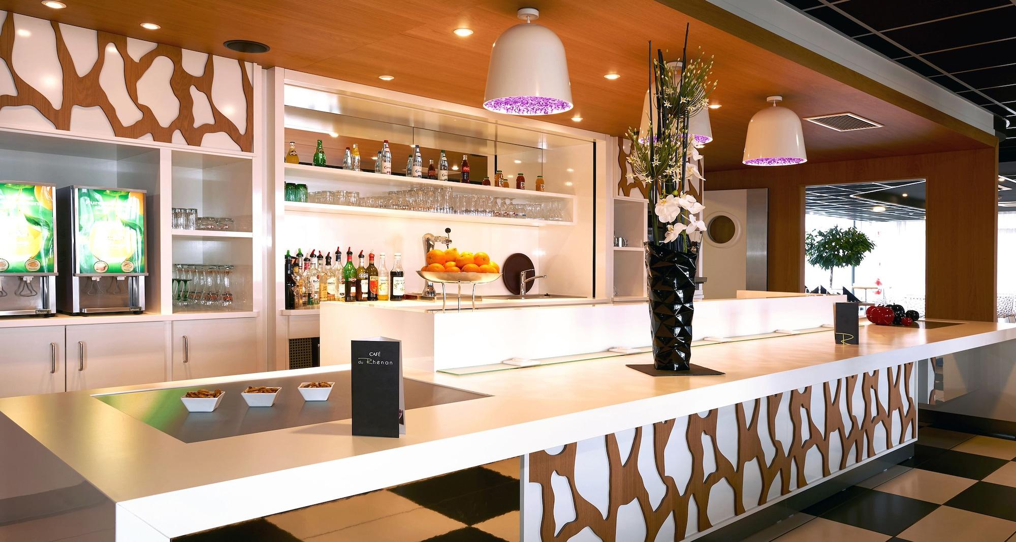Bar/Salón Best Western Plus Hotel Le Rhenan
