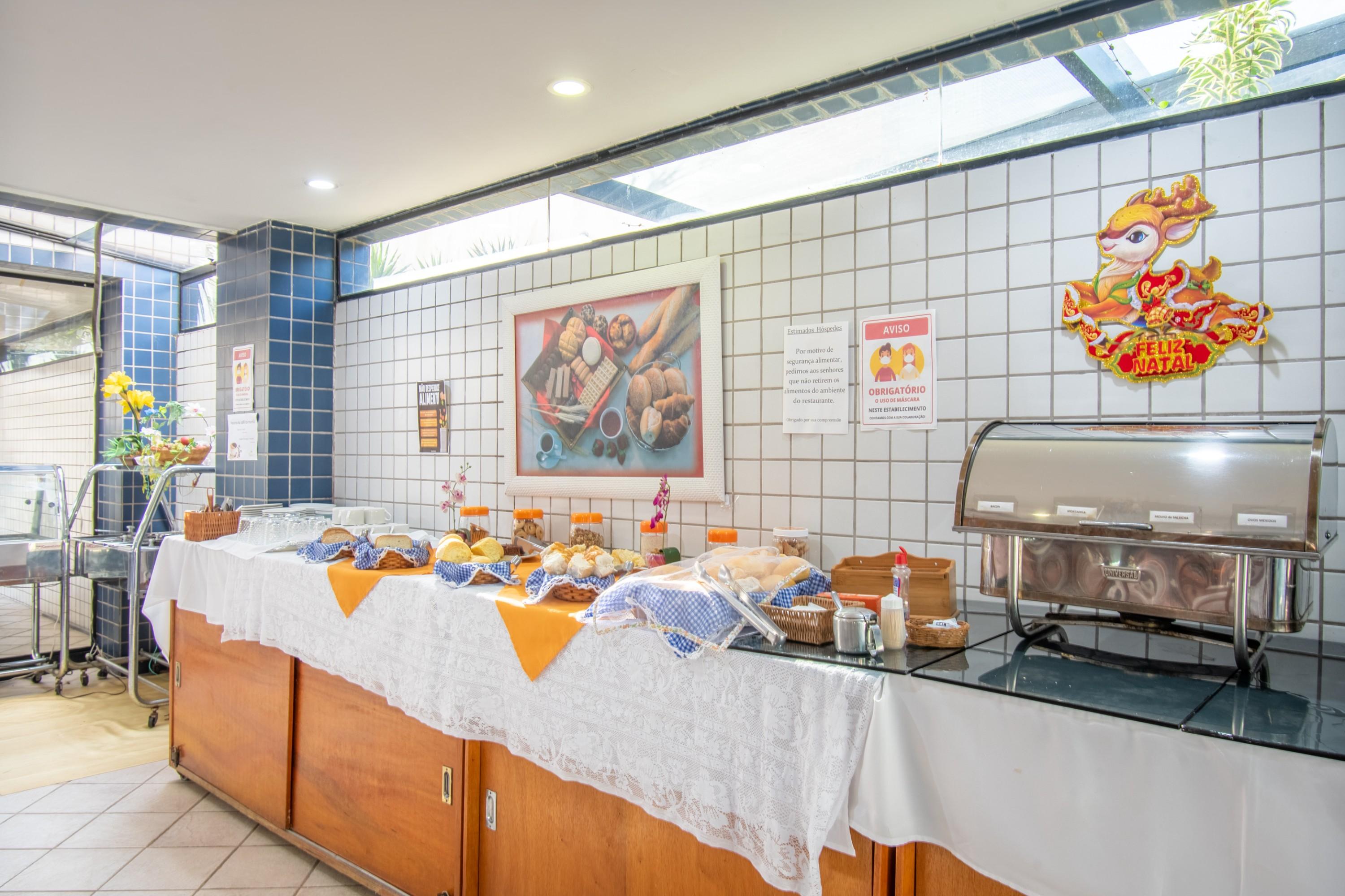 Restaurant OYO Residencial Itacuruçá Apart Hotel, Mangaratiba