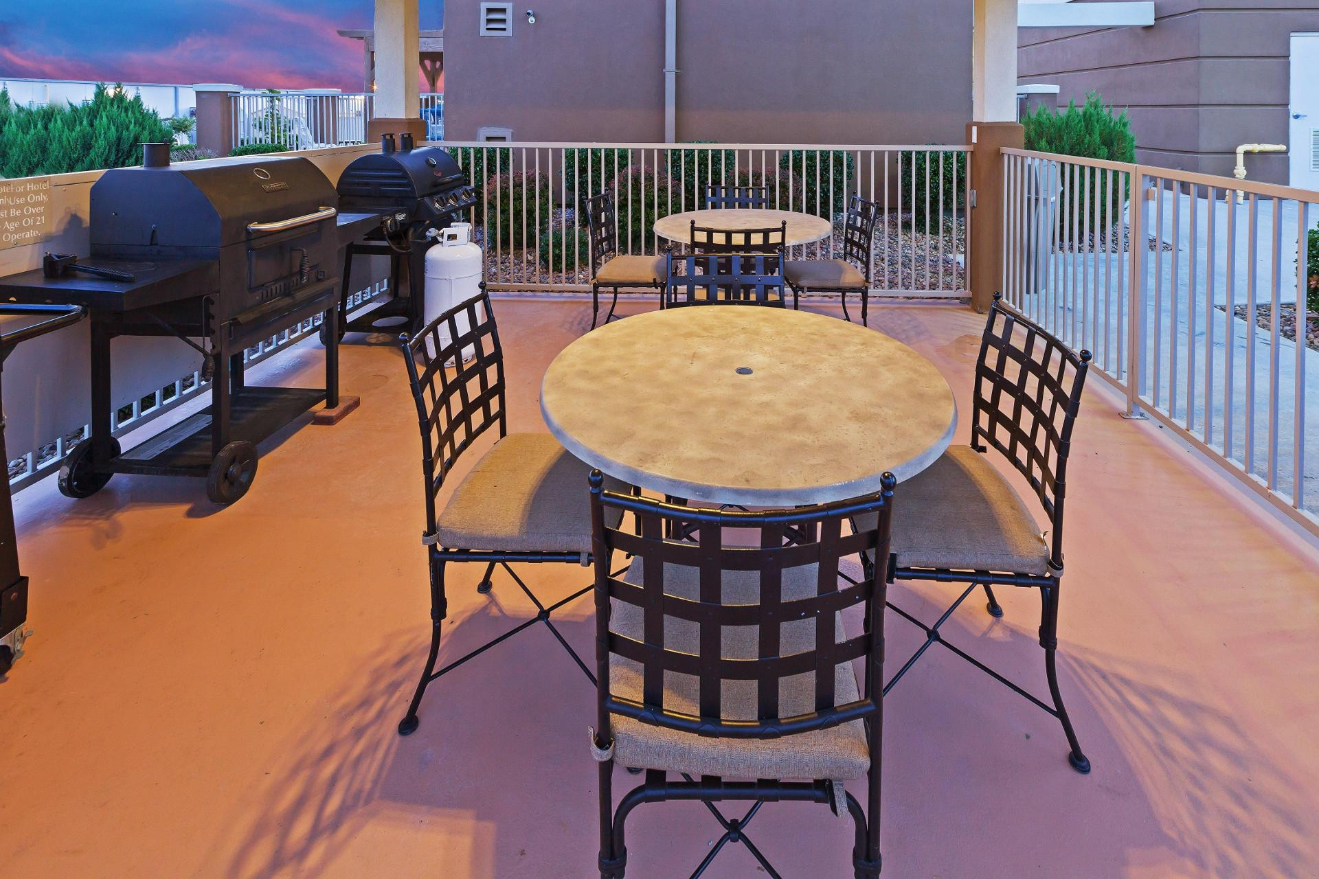 Vista Lobby Hawthorn Extended Stay by Wyndham Ardmore