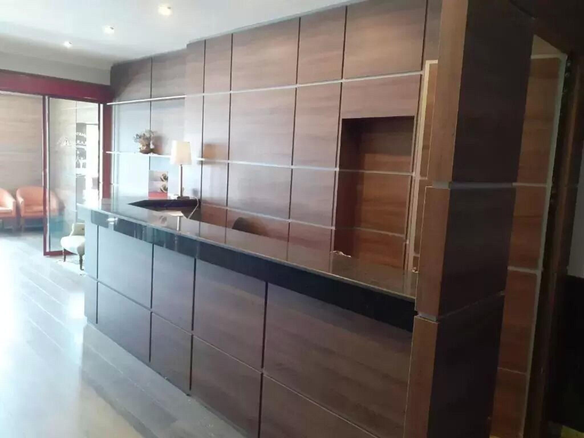 Vista Lobby Hotel Millán