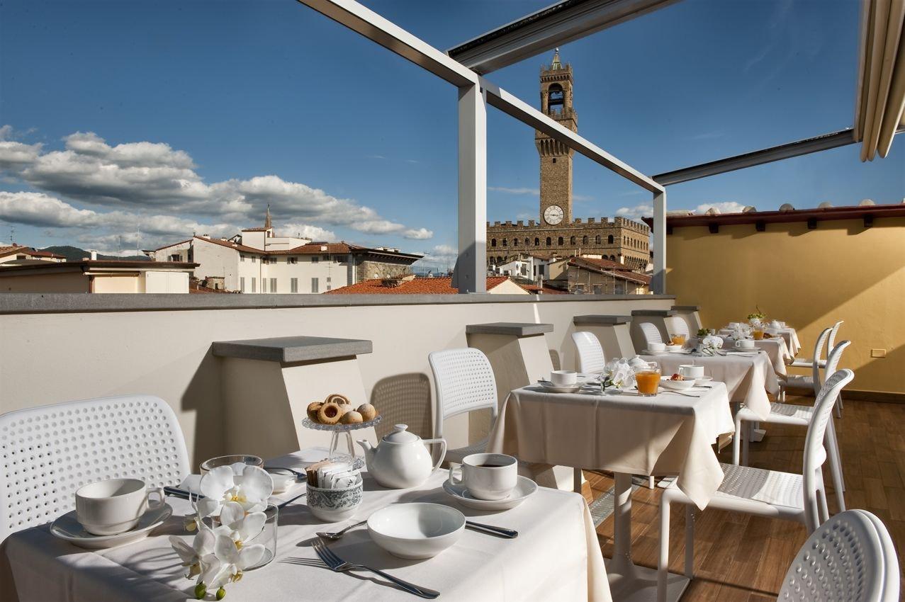 Varios Hotel della Signoria