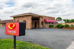 Alojamiento - Econo Lodge & Suites Brinkley