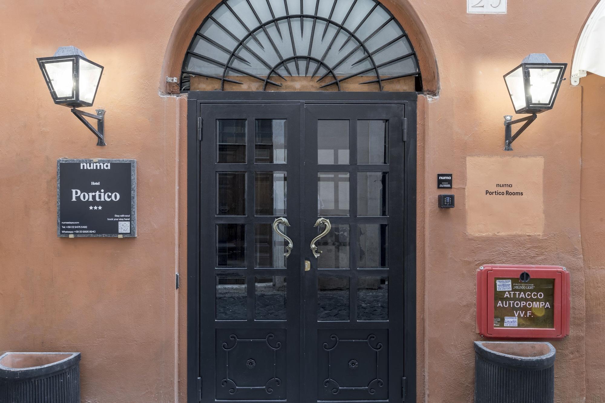 Vista Exterior Numa Rome Portico