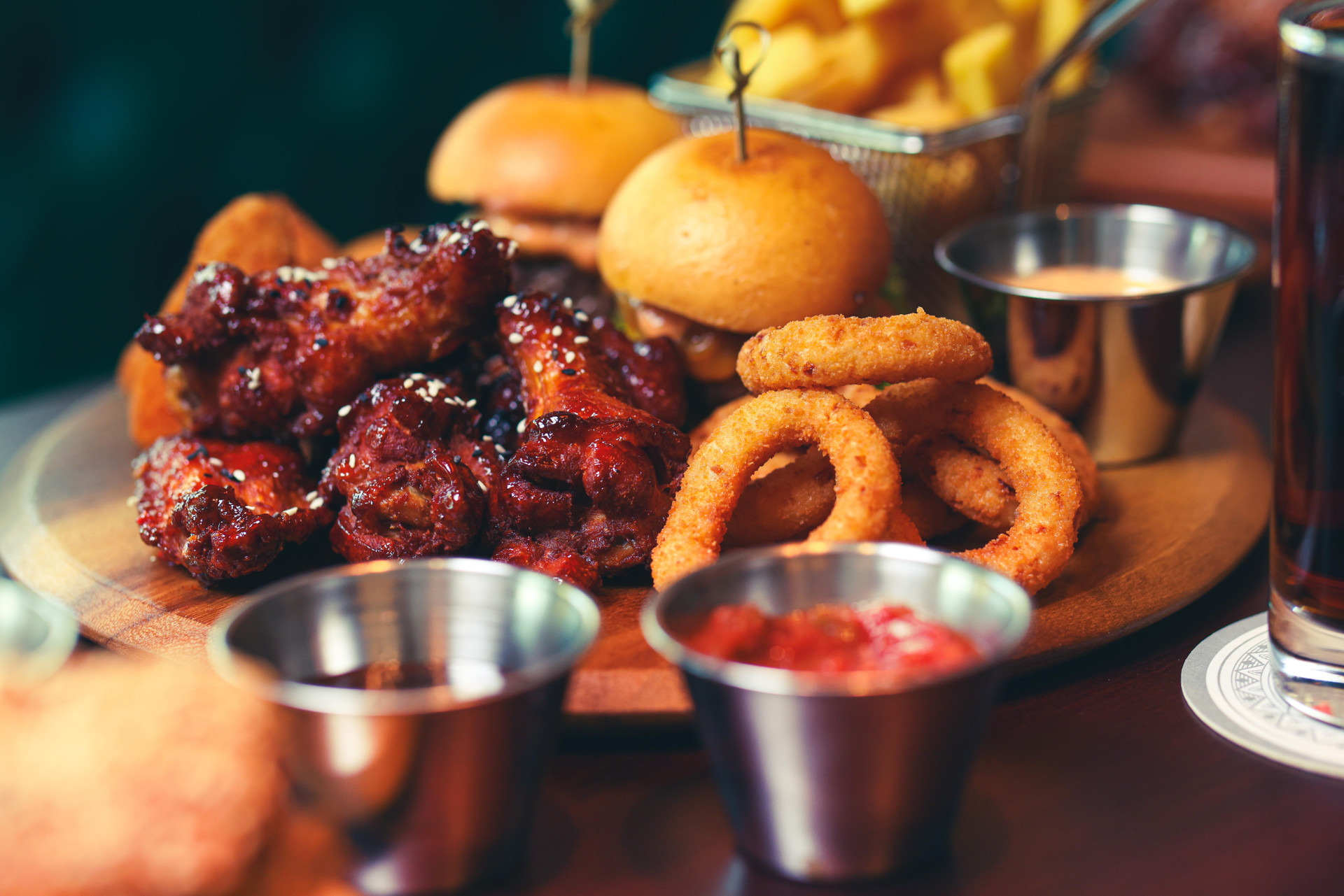 Restaurant Holiday Inn Express Dubai, Internet City by IHG