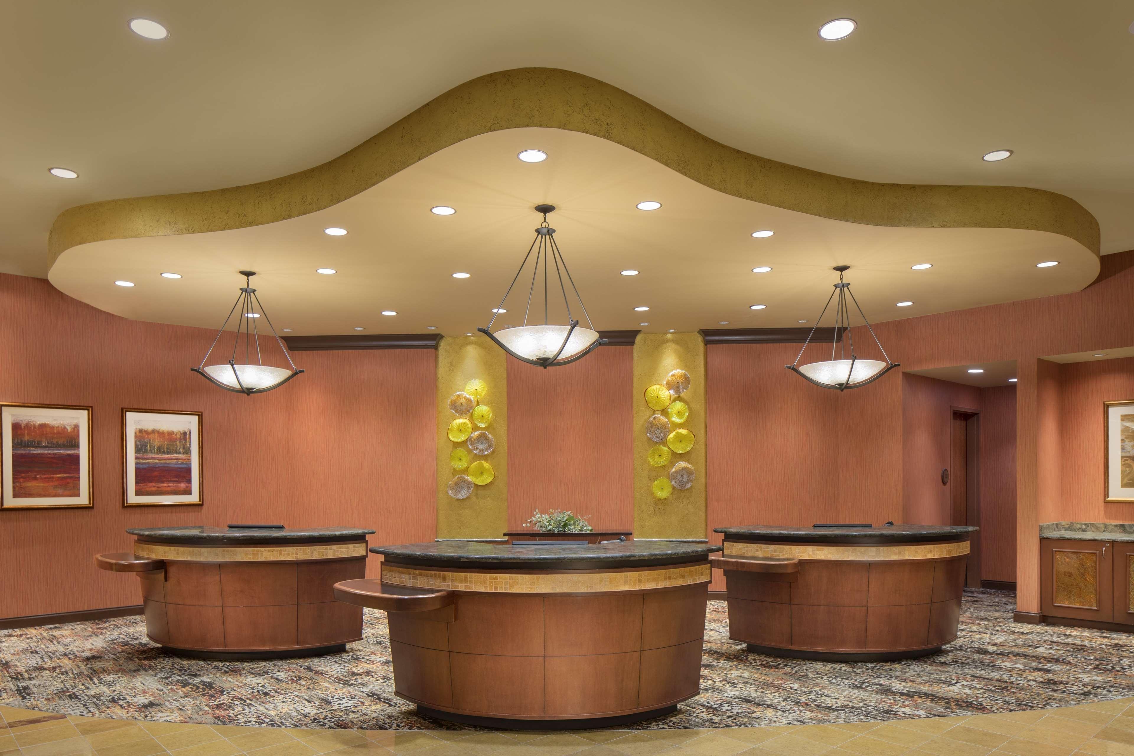 Vista Lobby Embassy Suites by Hilton San Marcos Hotel Conference Center