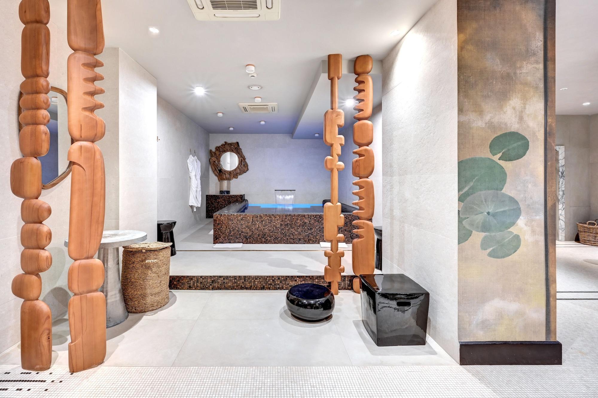 Spa The One Alma Paris