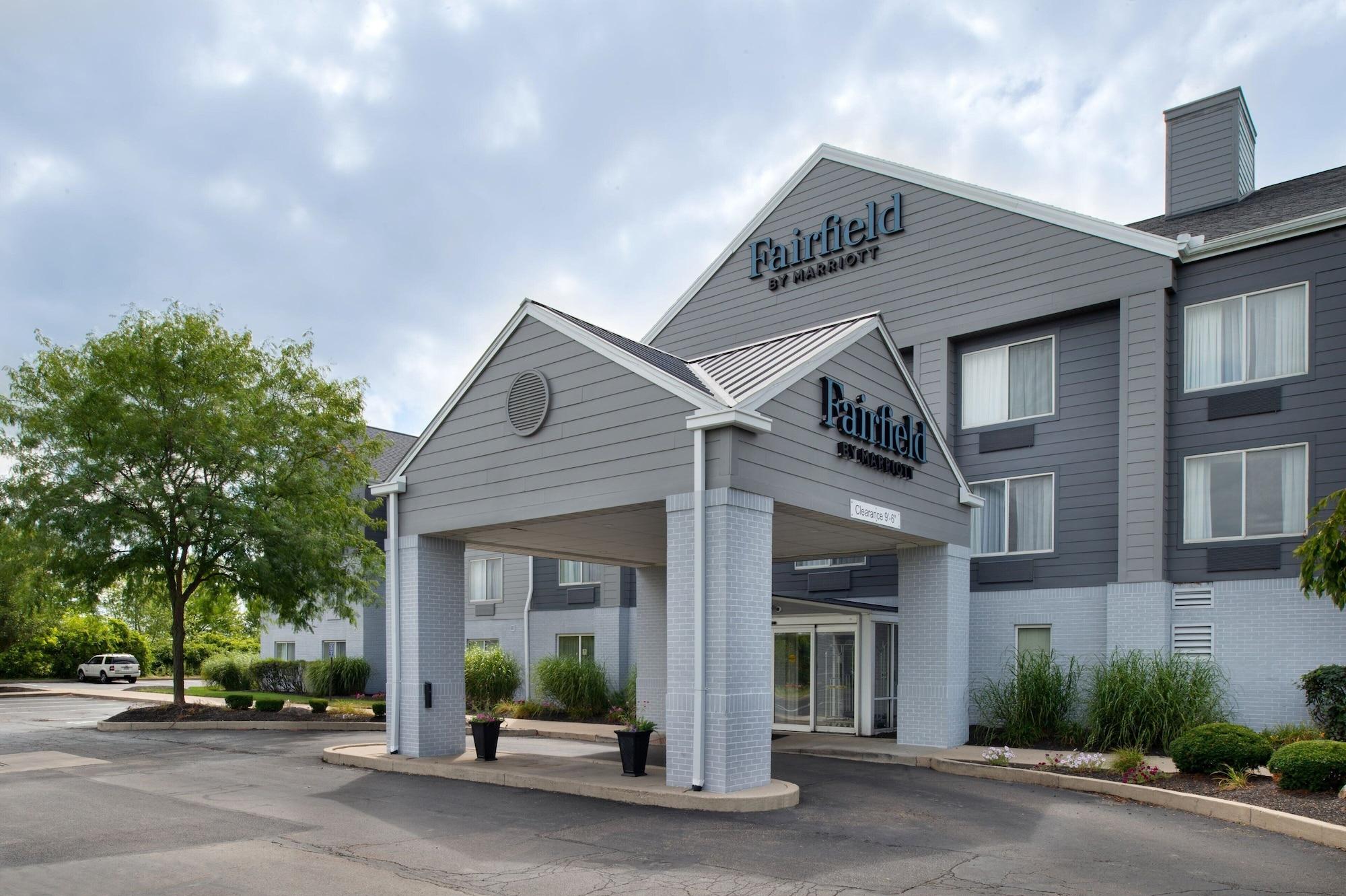 Vista Exterior Fairfield Inn & Suites Dayton Troy