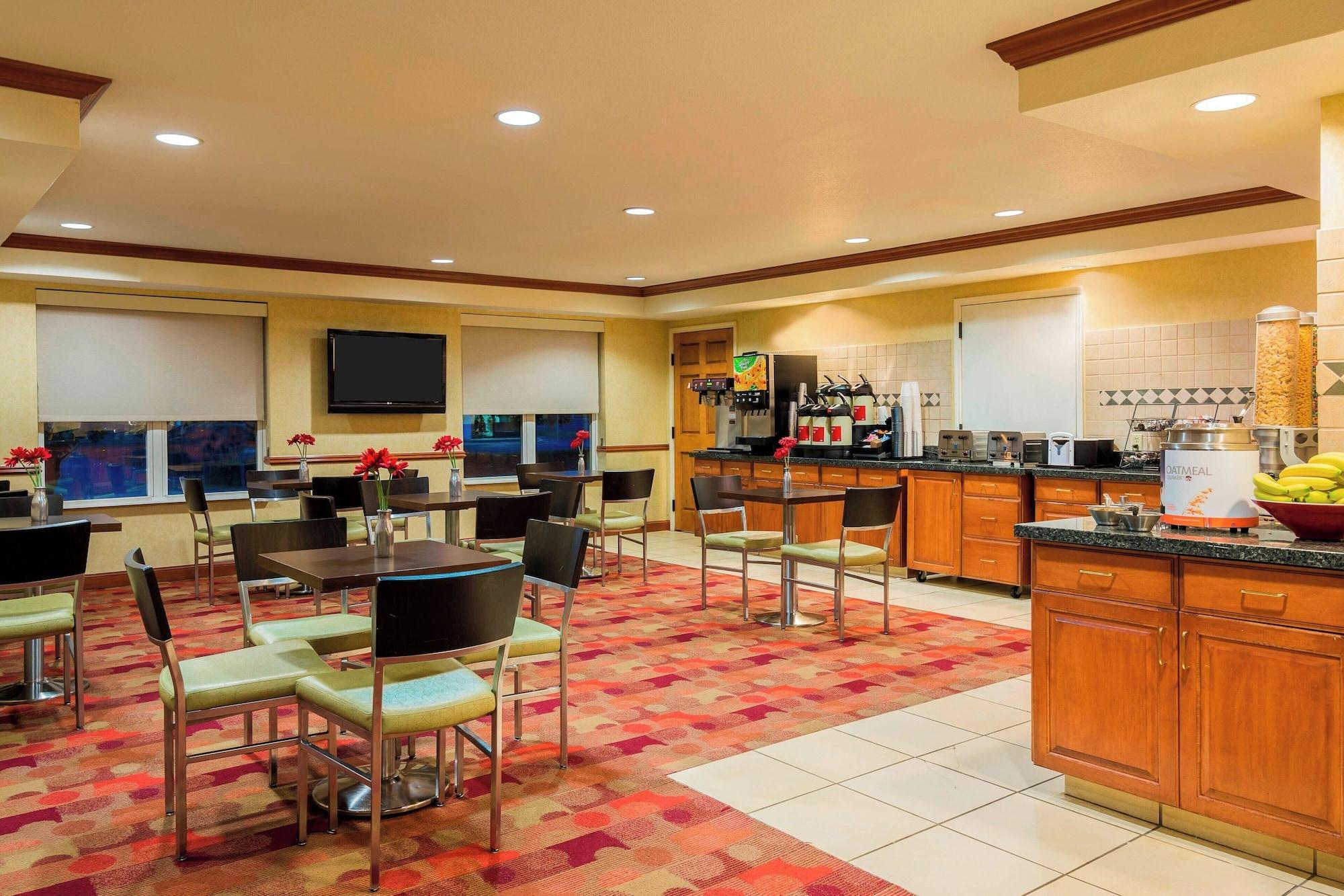 Restaurant TownePlace Suites by Marriott Springfield