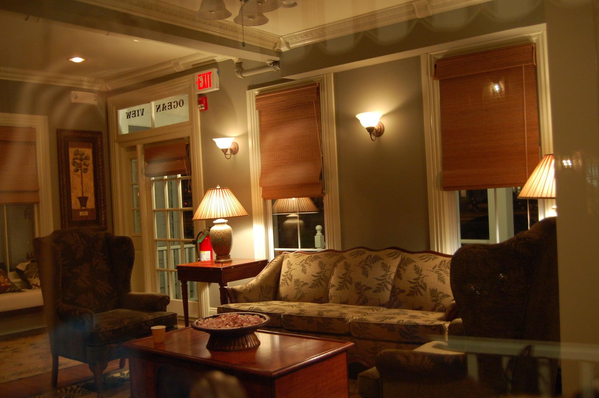 Vista Lobby Ocean View Inn