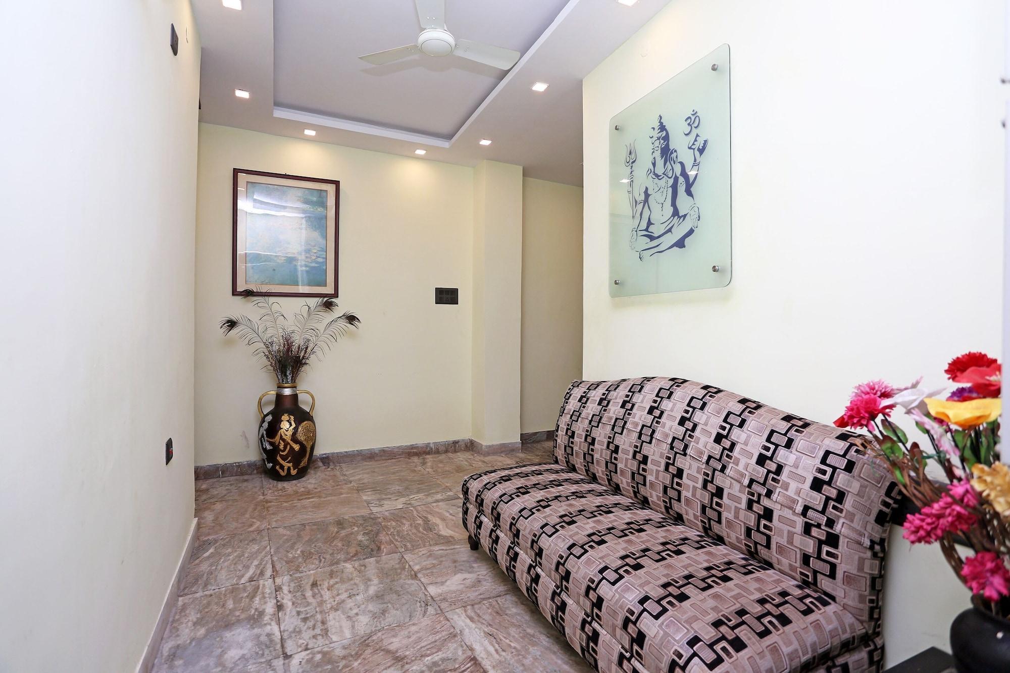 Vista Lobby OYO 5048 Church View