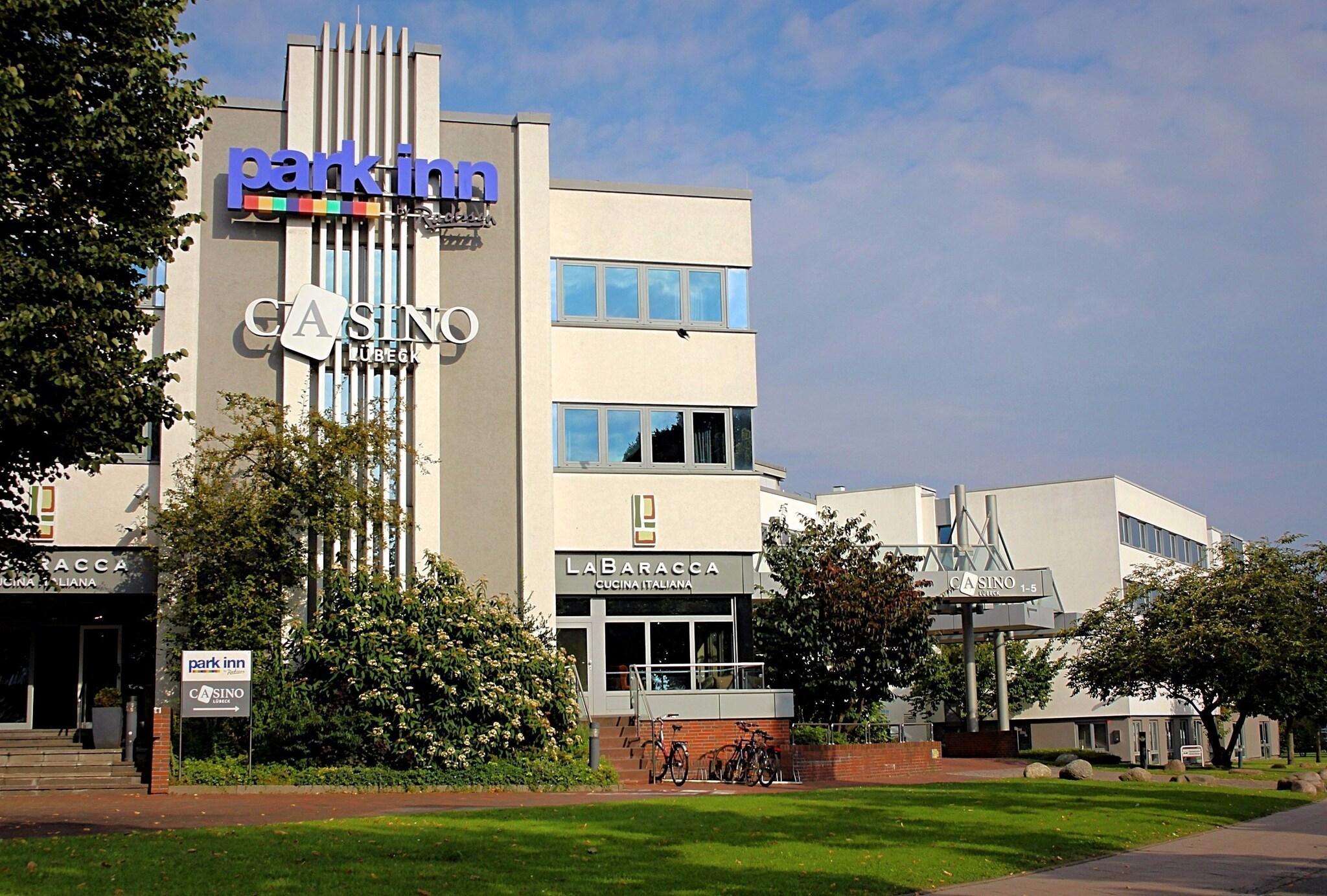 Vista Exterior Park Inn by Radisson Lübeck