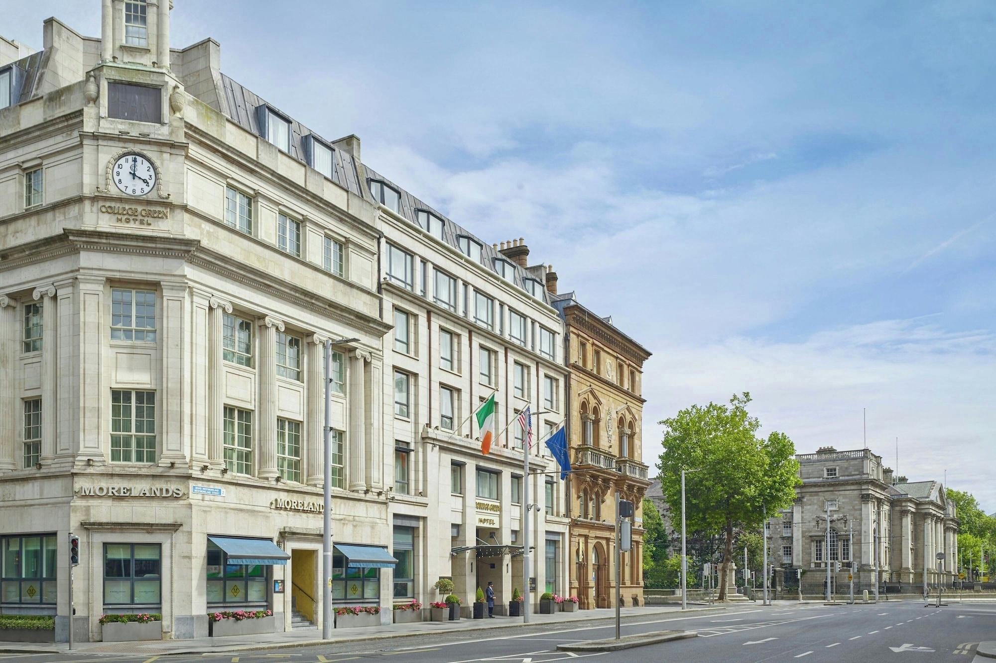 Vista Exterior The College Green Hotel Dublin, Autograph Collection